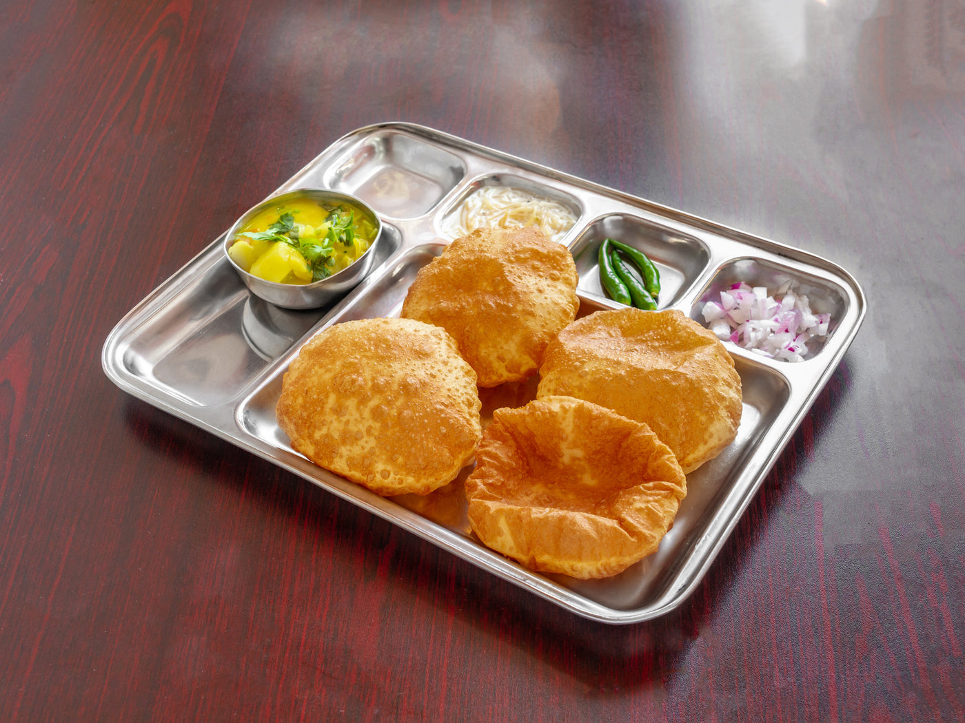 4 Poori with 8 oz Subzi